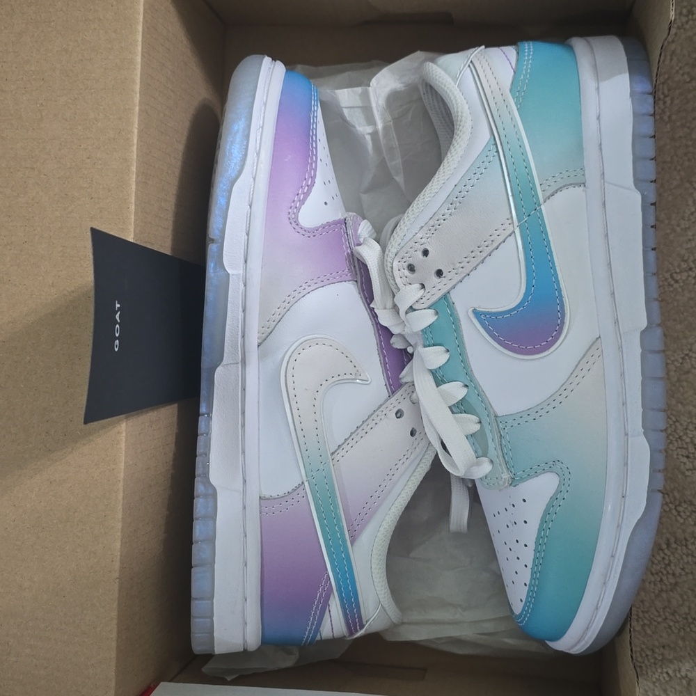 Into your galaxy nike
